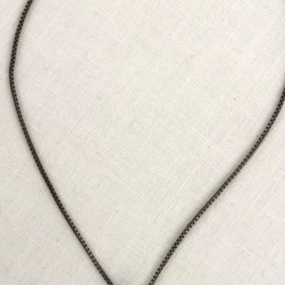 Vintage Heart Pendant Necklace Silver Tone Box Chain Late 20th Century - Picture 7 of 9